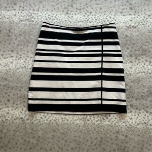 White House Black Market Black and White Mini Pencil Skirt